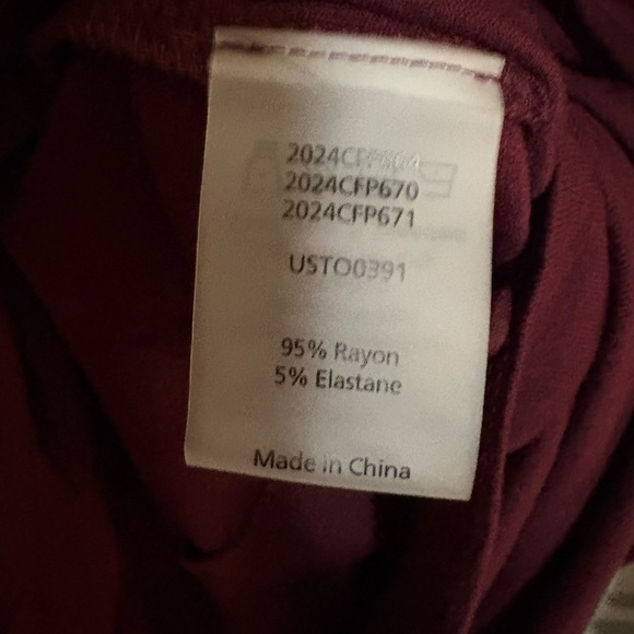 Universal Standard Elbe Popover Liquid Jersey Shirt - Picture 7 of 8